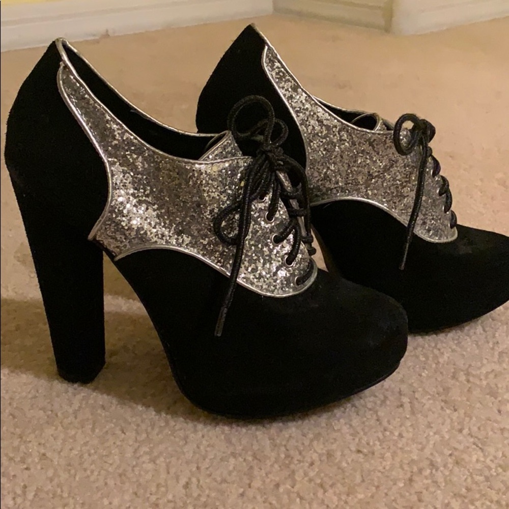 Glitter Oxford Heels